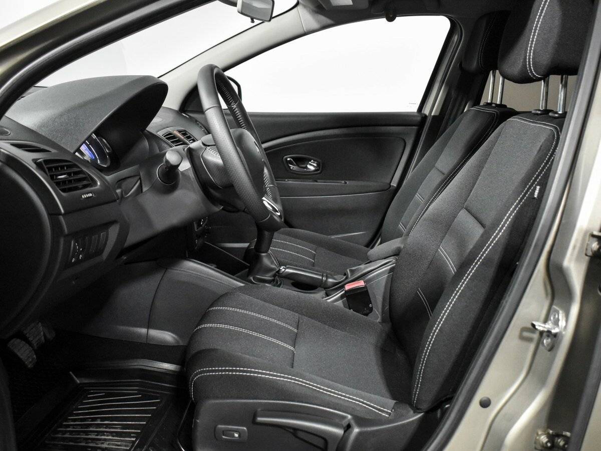 Купить Renault Fluence, 2013, 108 339 км, фото №10