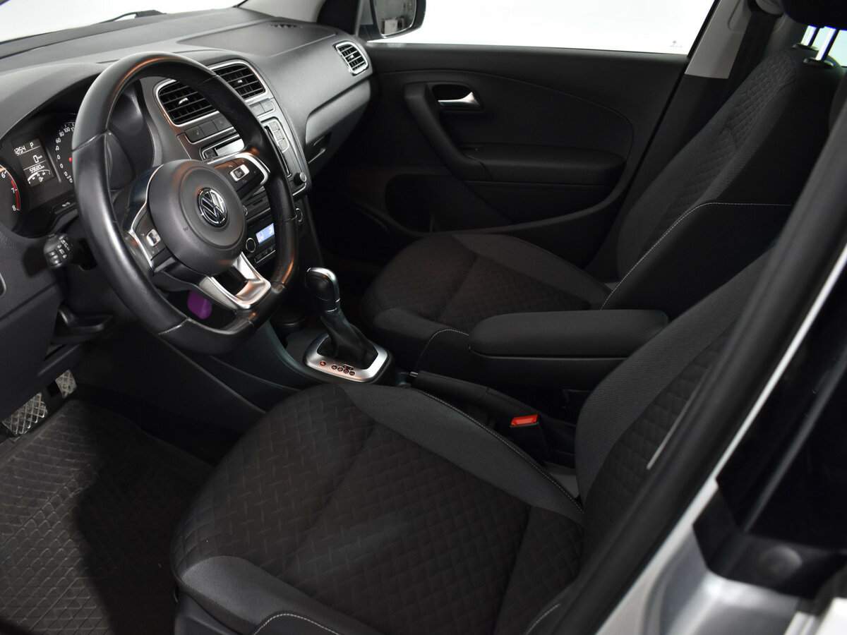 Купить Volkswagen Polo, 2018, 55 000 км, фото №11