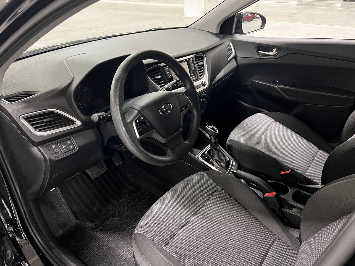 Купить Hyundai Solaris, 2017, 88 195 км, фото №16