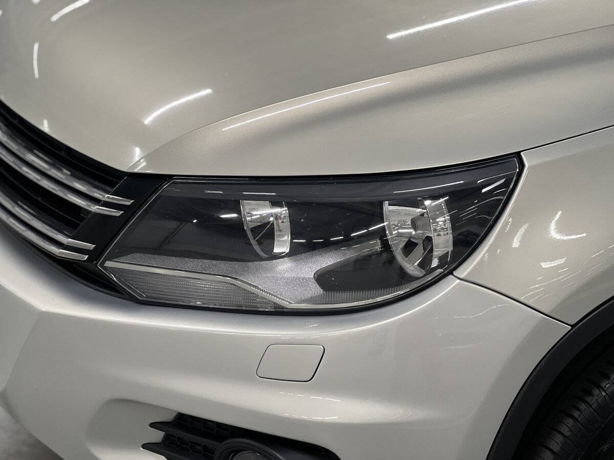 Купить Volkswagen Tiguan, 2012, 179 371 км, фото №17
