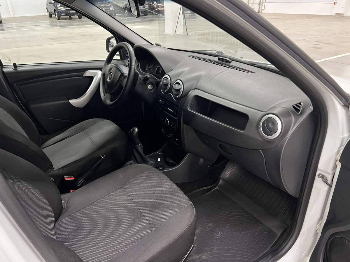 Купить Lada (ВАЗ) Largus, 2017, 187 942 км, фото №11