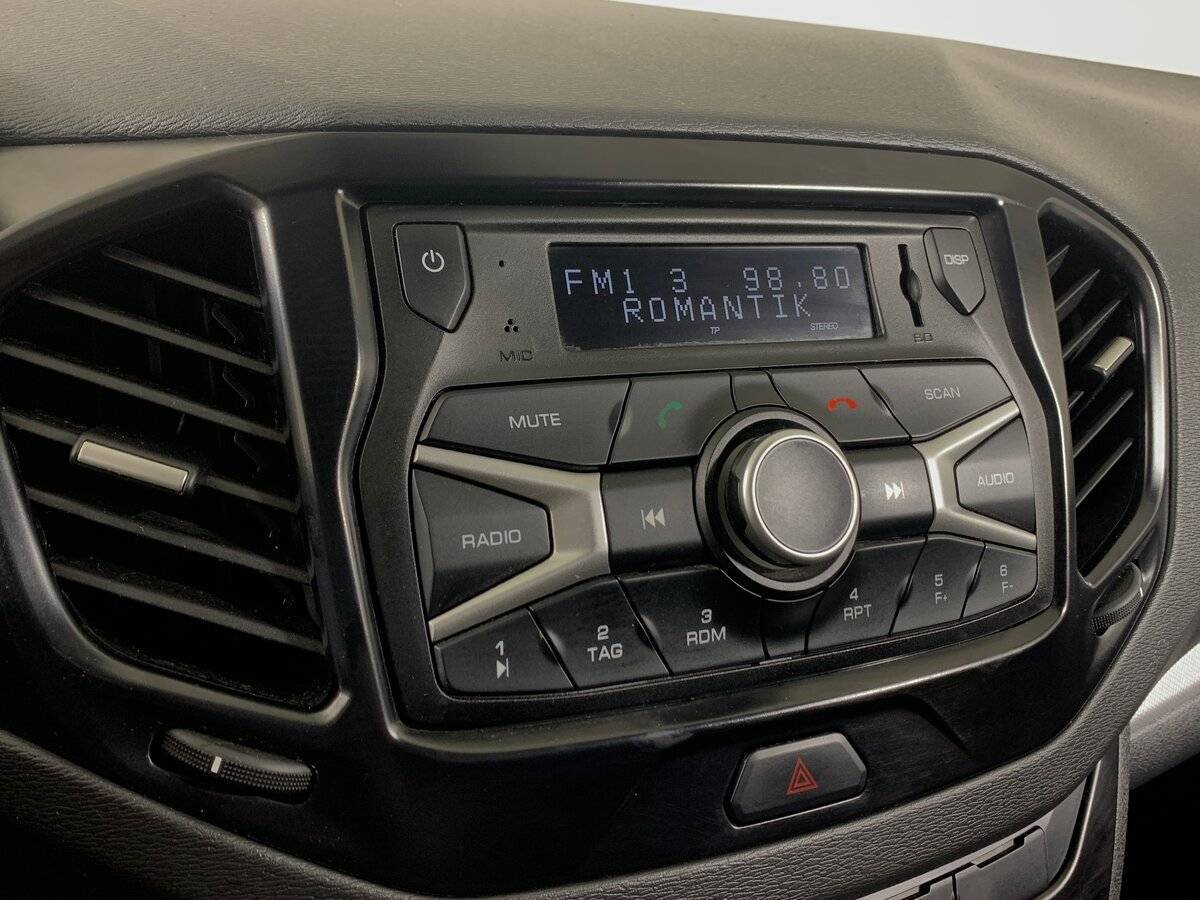 Купить Lada (ВАЗ) Vesta SW, 2021, 68 986 км, фото №15