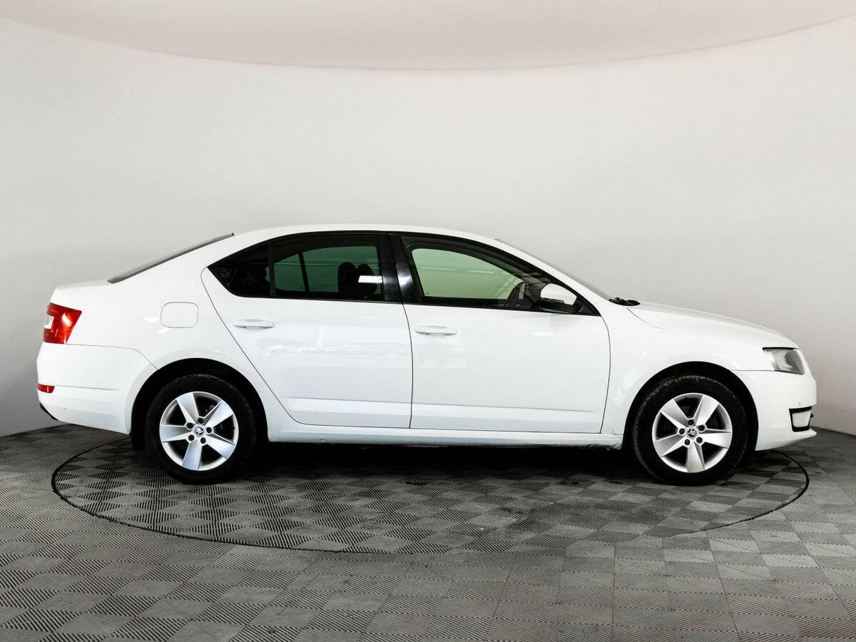 Купить Skoda Octavia, 2016, 315 097 км, фото №4