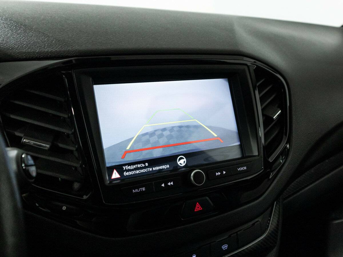 Купить Lada (ВАЗ) Vesta SW Cross, 2021, 76 069 км, фото №16