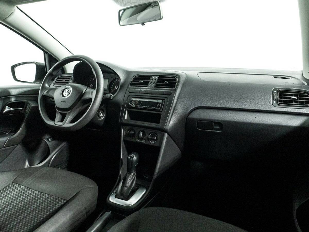 Купить Volkswagen Polo, 2019, 75 689 км, фото №9