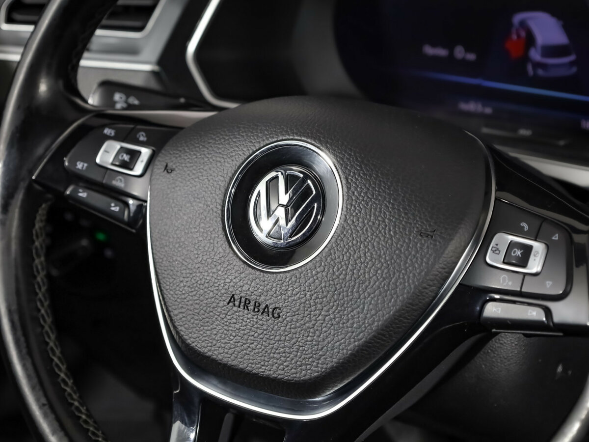 Купить Volkswagen Tiguan II, 2017, 184 995 км, фото №9
