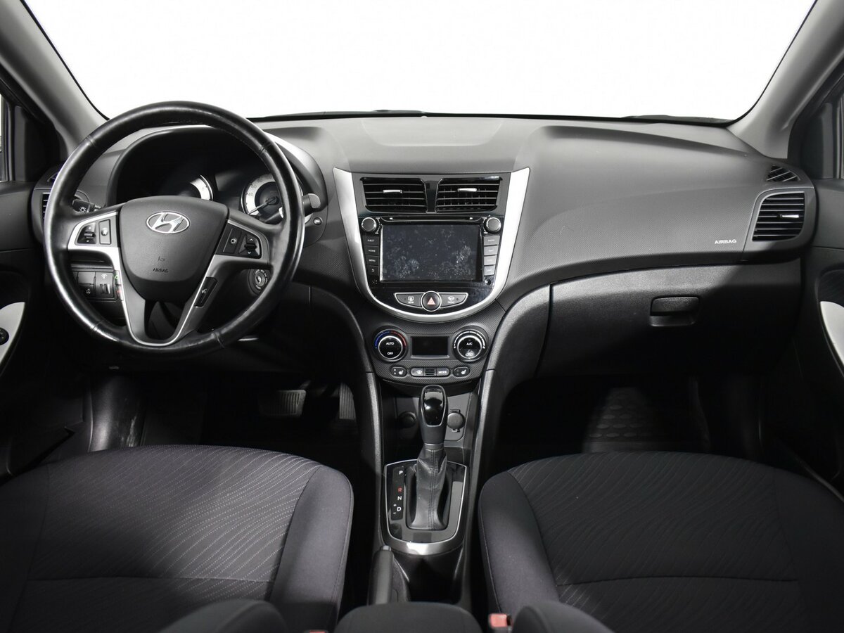 Купить Hyundai Solaris I Рестайлинг, 2016, 78 000 км, фото №11
