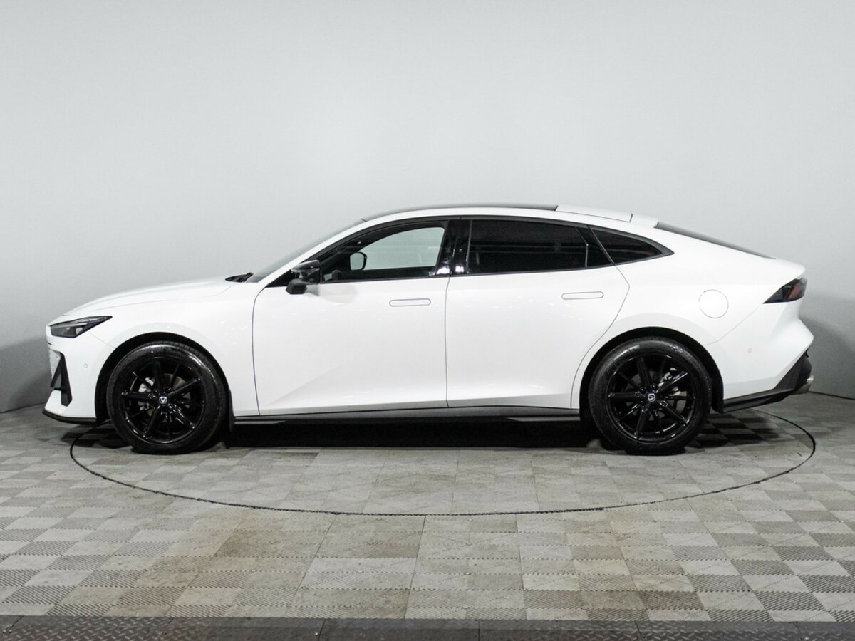 Купить Changan UNI-V I, 2023, 10 335 км, фото №8